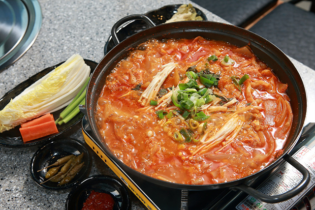 부산 해운대 맛집 현지인추천 부산여행 박돼장 풍원장 고반식당 해목 금수복국 황금조개구이 달인막창 팔팔양대창 제주송치비 한다솥