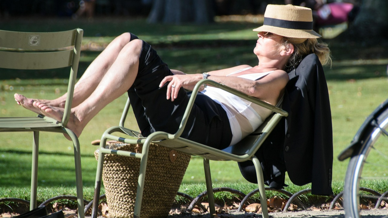 40대 이후 권장 수면 시간과 관리법