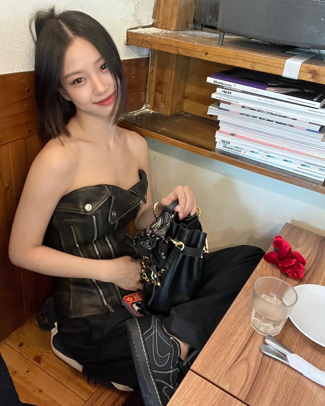 고민시