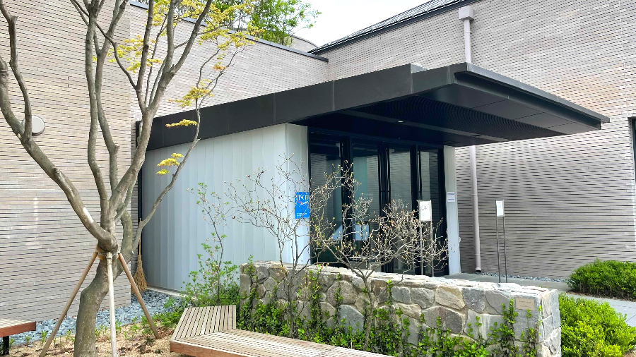 베론성지 성당학교 출입구