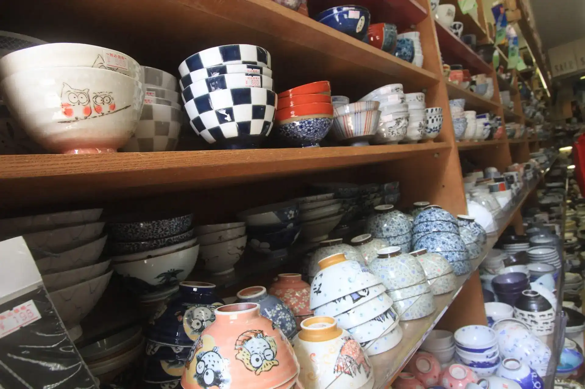 오사카의 식문화를 지탱하는 도구와 사람을 연결하는 길