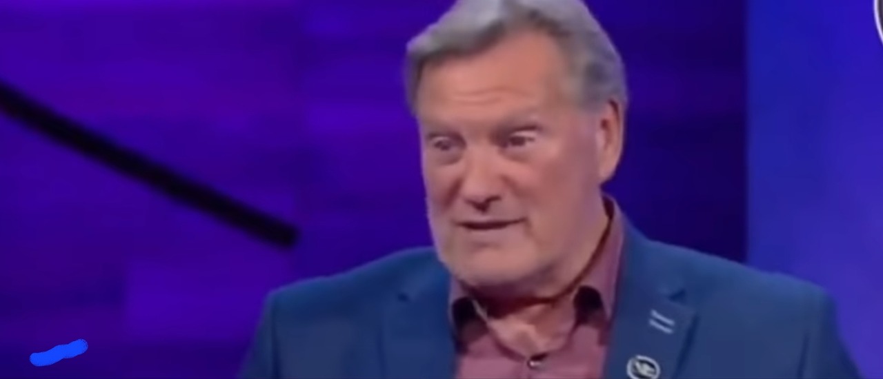 글렌호들 인터뷰 사진