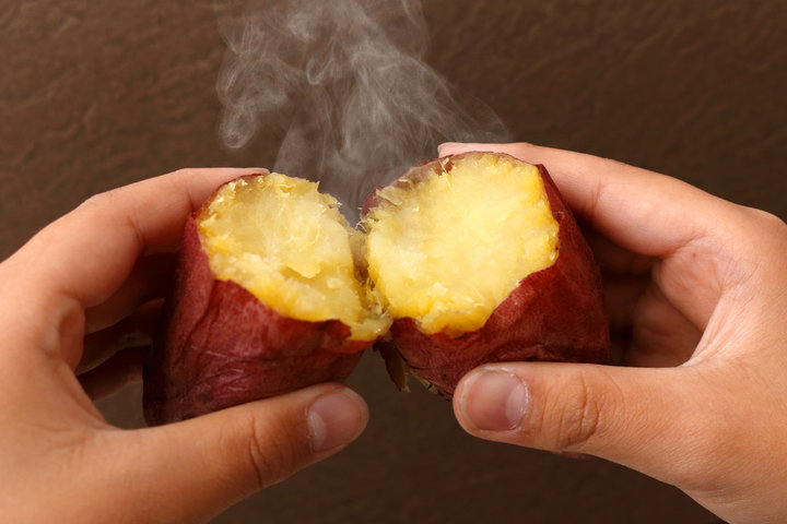 고구마 꿈 해몽[고구마 먹는 꿈&amp;#44; 고구마 캐는 꿈&amp;#44; 고구마 사는 꿈 등] 