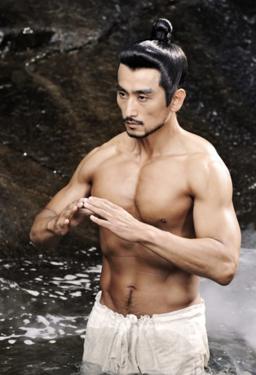 차인표 근육질 몸