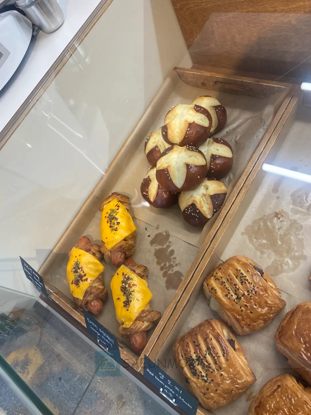 수원-행궁-호작도-소세지-페스츄리