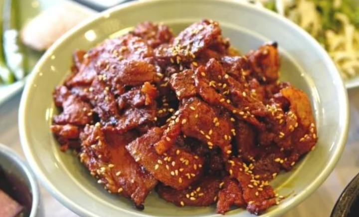 병영 돼지불고기 거리 불금불파