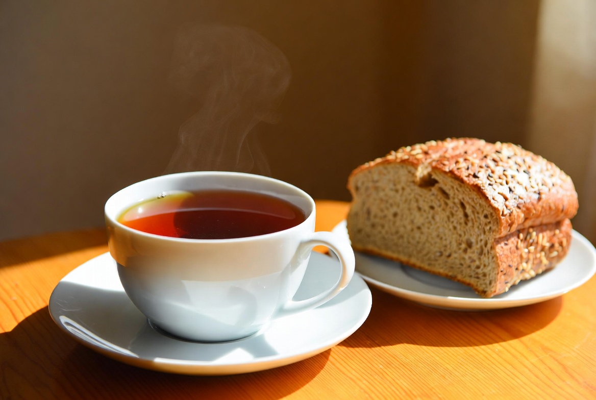 아침공복에좋은음식-따뜻한차