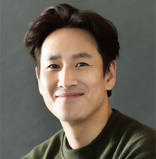이선균