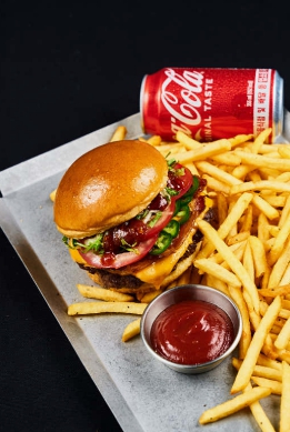 핸썸가이즈 성수 맛집&amp;#44; 수제 햄버거 육회비빔밥 미나리 곰탕집 점메추 추천