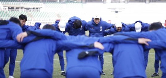 이강인 벤치 황선홍