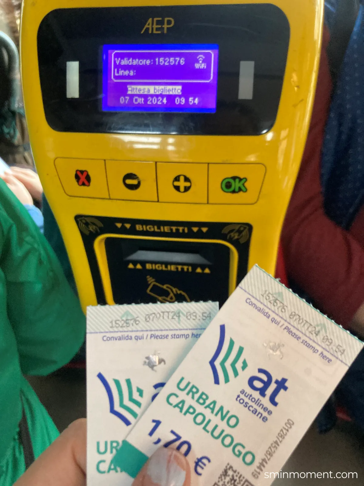 피렌체-피사-피사의사탑-가는길-버스안-버스티켓-스탬핑