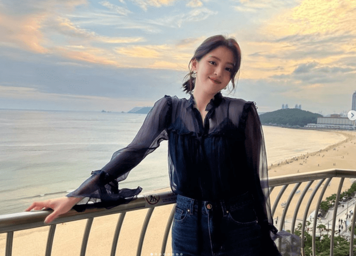 배우 한소희 사진