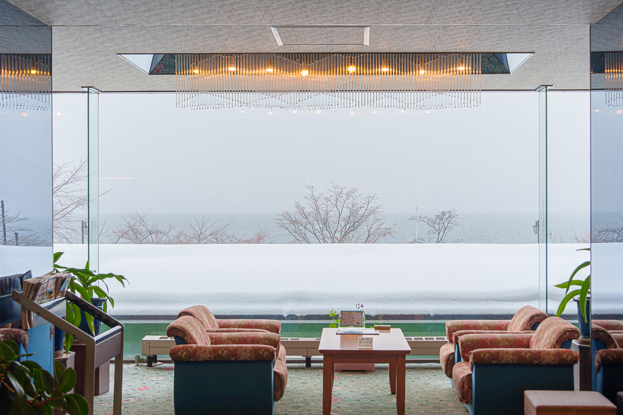 Toya Kanko Hotel: A Winter Lake View and Japanese Meals — original photograph 20