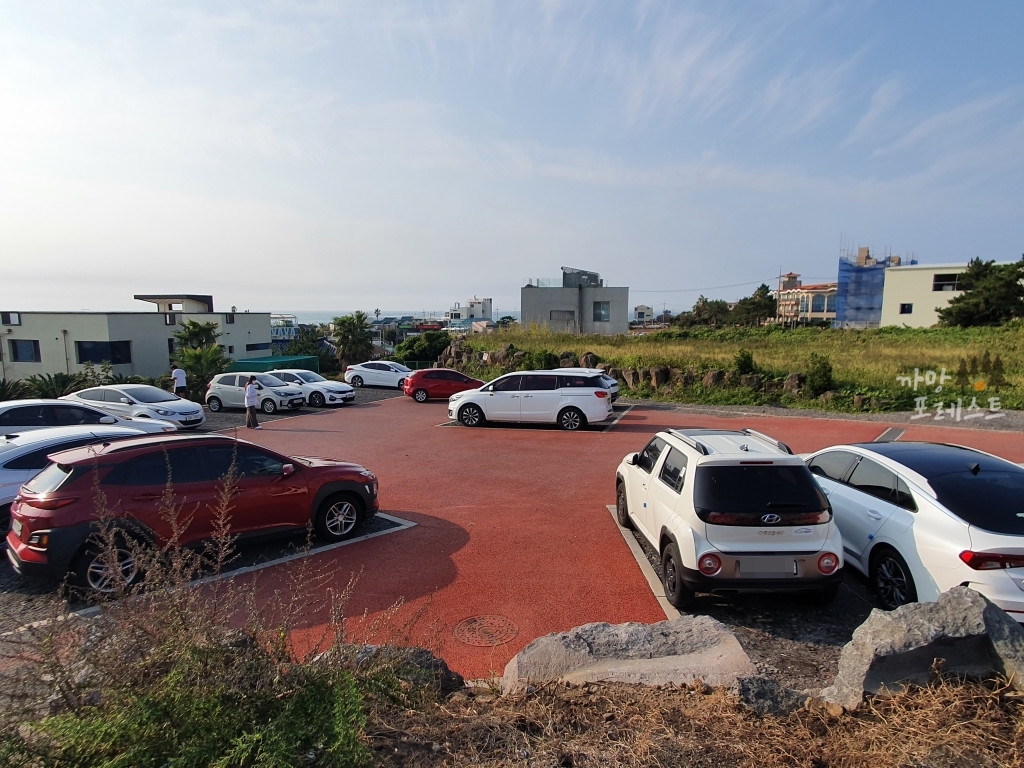 랜디스 도넛 주차장