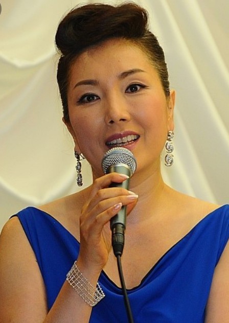 배우 이휘향 20살연상 조폭출신