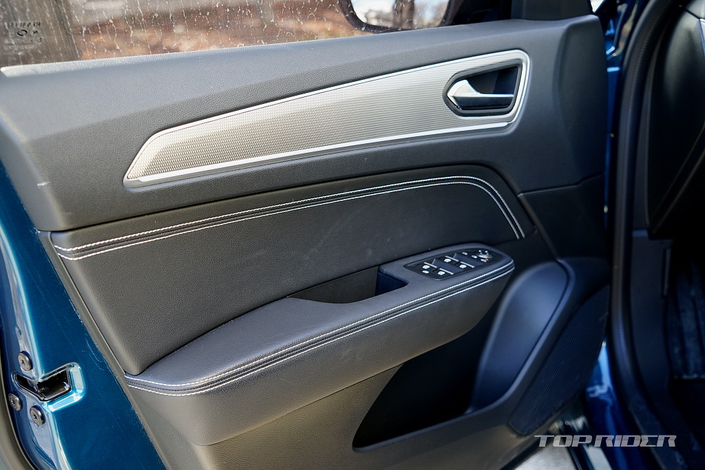 XM3 E-TECH 하이브리드