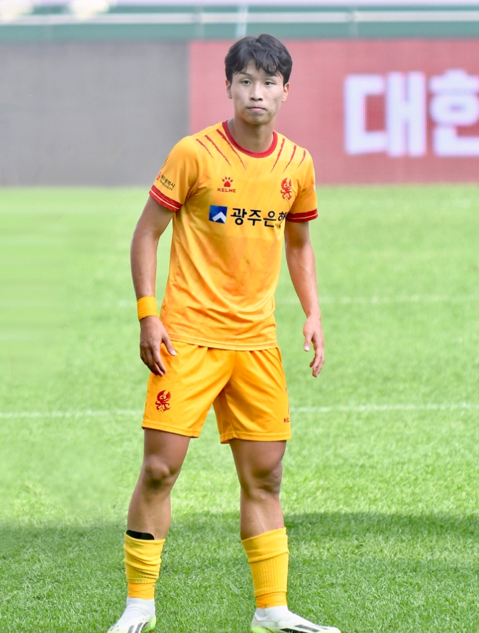 엄지성