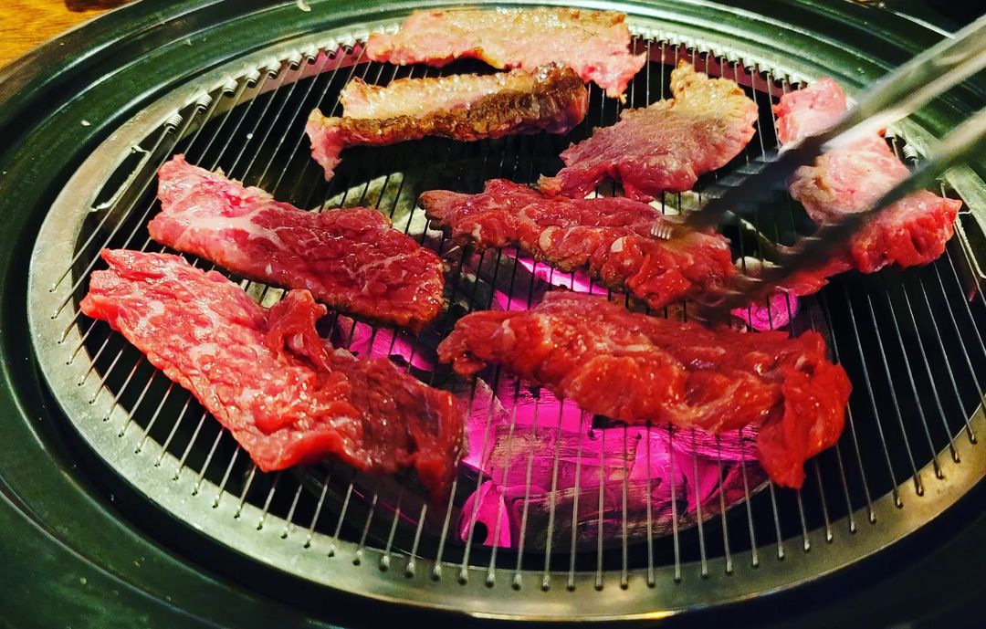 최강야구 몬스터즈 소고기 숯불구이 2022 시즌1 종료 회식 맛있는 고기집 왕십리 맛집 위치 메뉴 가격 정보