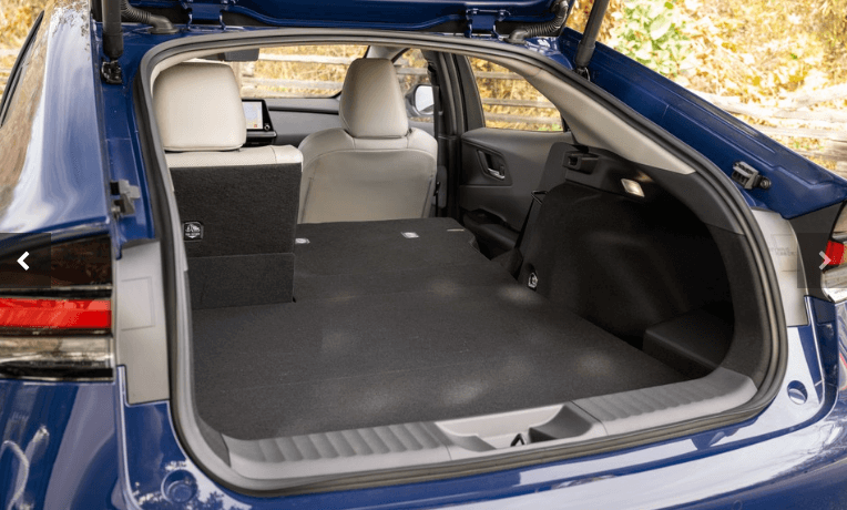 2023-토요타-프리우스-하이브리드-트렁크