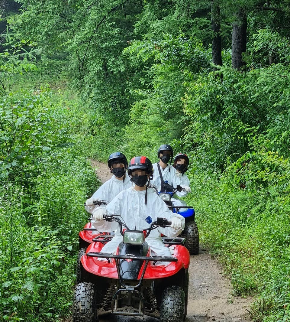 강원 횡성 선영밥상 사륜 오토바이 부부 전통차 카페 감자빵 ATV 서바이벌 모두 즐길 수 있는 숲속 놀이터 추천