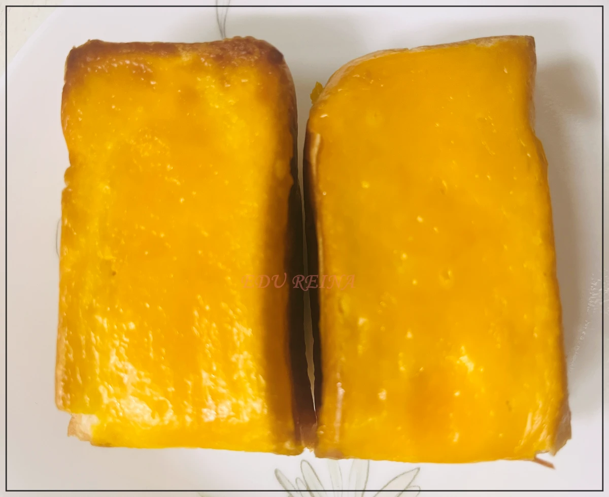 노브랜드-치즈버터브레드-구운모습