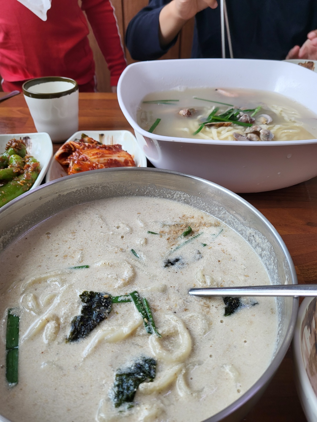 들깨 칼국수 (청주 현고 들깨손칼국수)