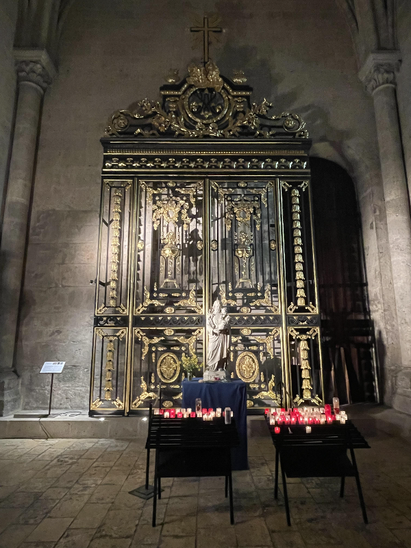 샤르트르 대성당 가구