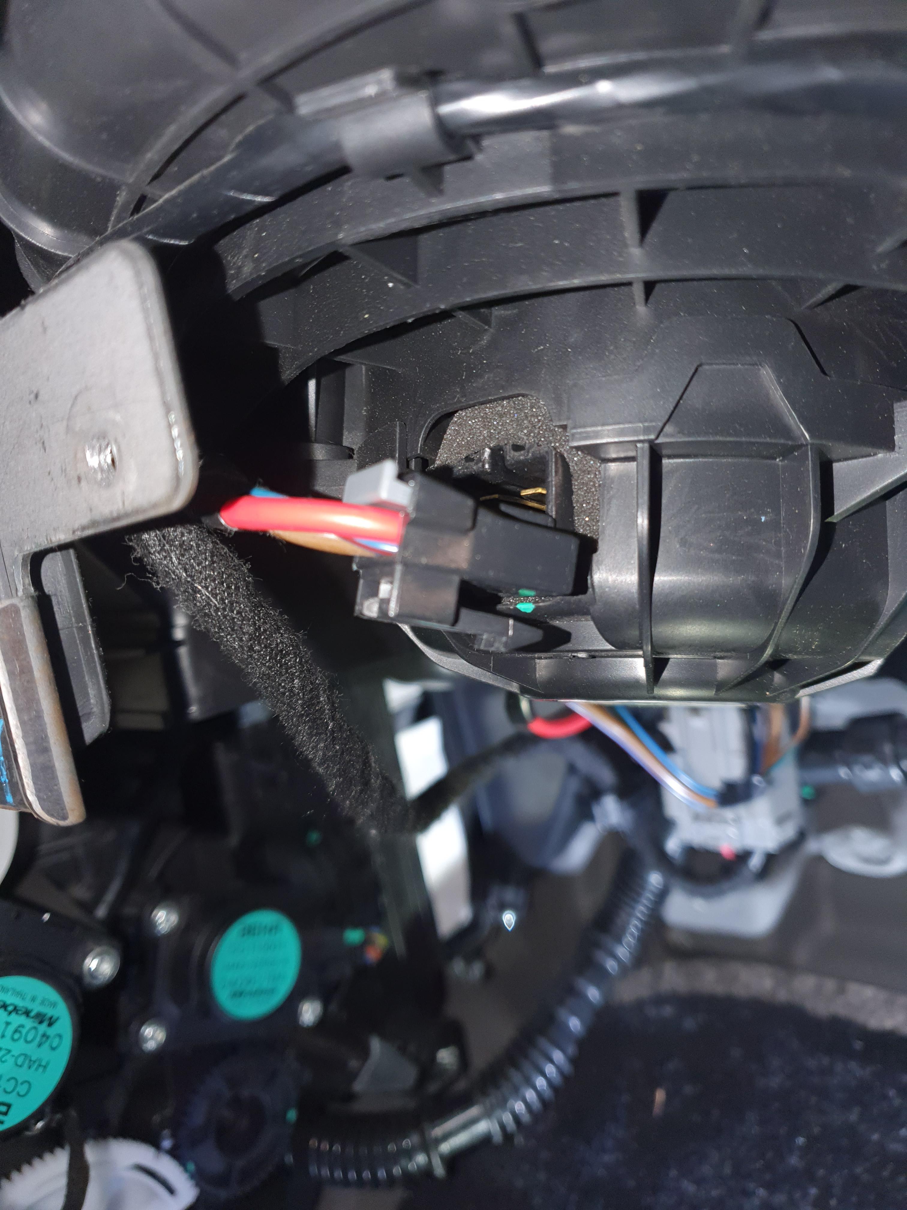 SM7 블로우 모터 연결 잭 모양