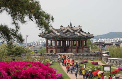 3월 &lsquo;여행가는 달&rsquo; 혜택 받고 떠난 수원 화성행궁 여행