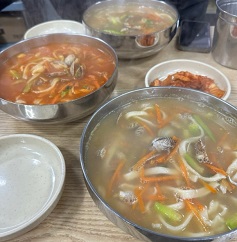 바지락칼국수3그릇