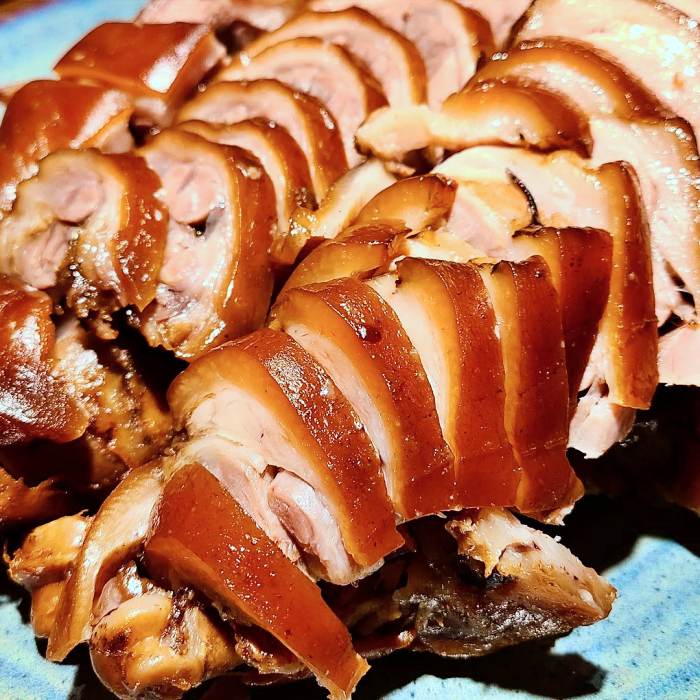 돈쭐내러왔습니다 갈현동 연신내 족발 보쌈 매콤 뼈구이 맛집