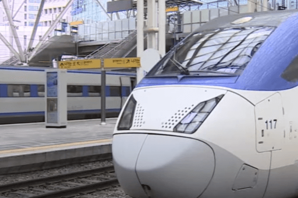 KTX 열차 외관