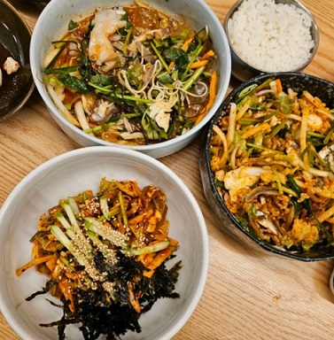 송도-멸치한상-멸치쌈밥