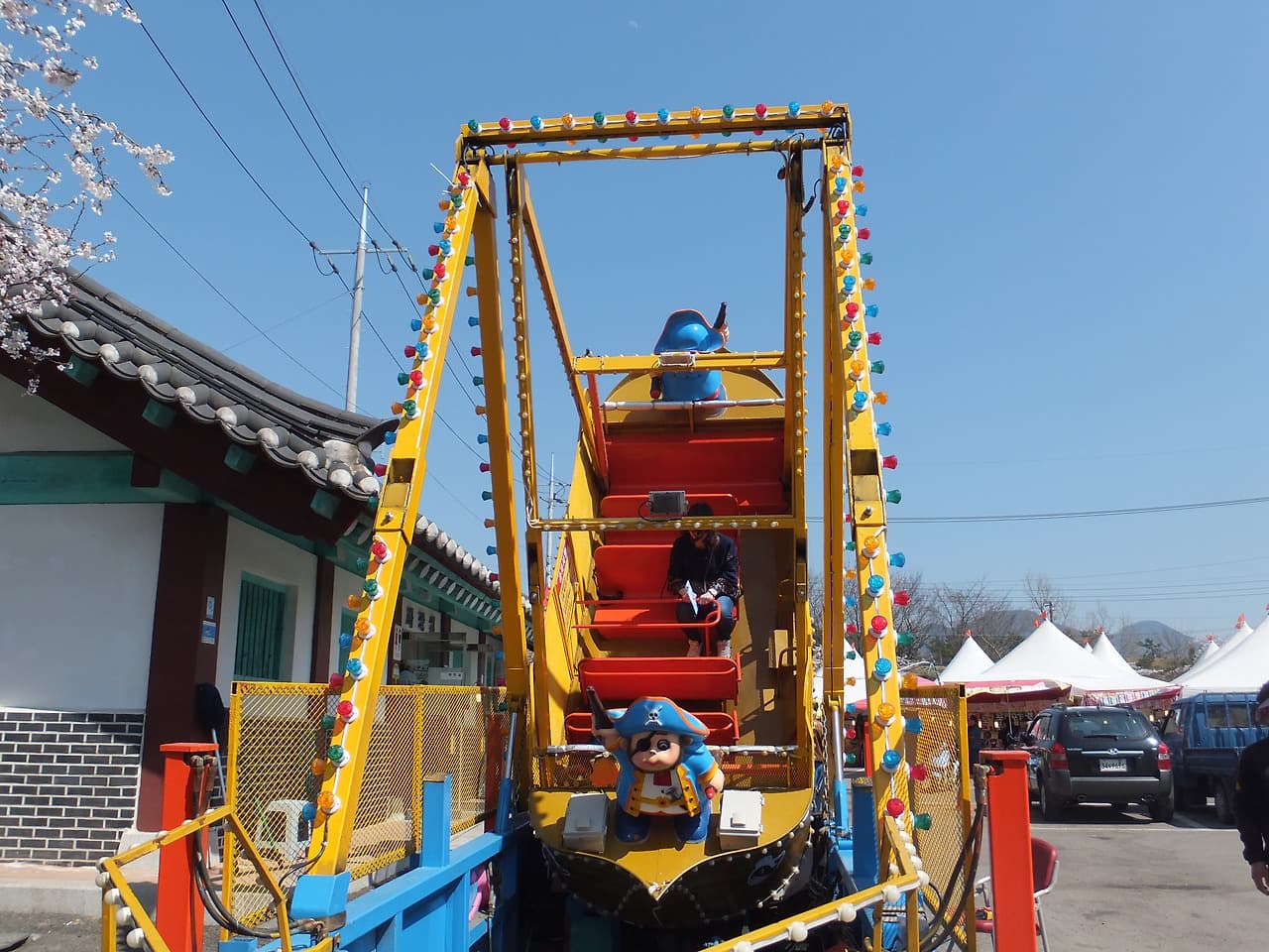 바이킹을 타는 모자