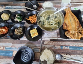 보말칼국수-옥돔구이