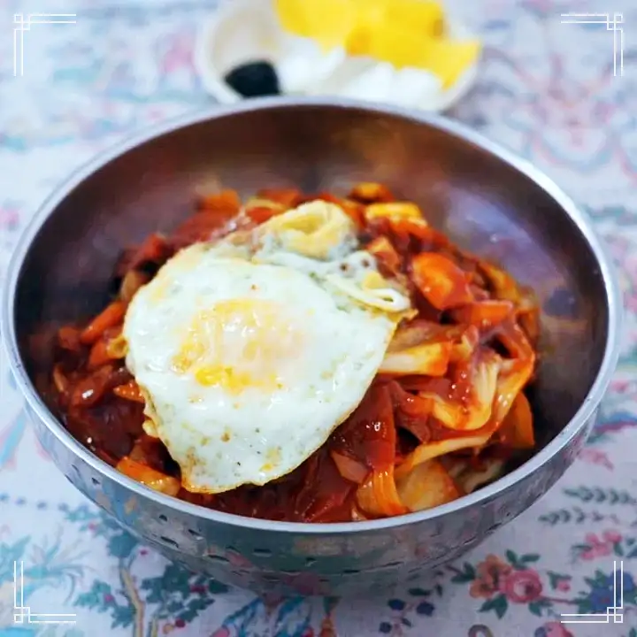 백반기행 40년 전통 달인 노포 중국집 문희경 편 비빔 짬뽕 탕수육 울진 맛집 소개