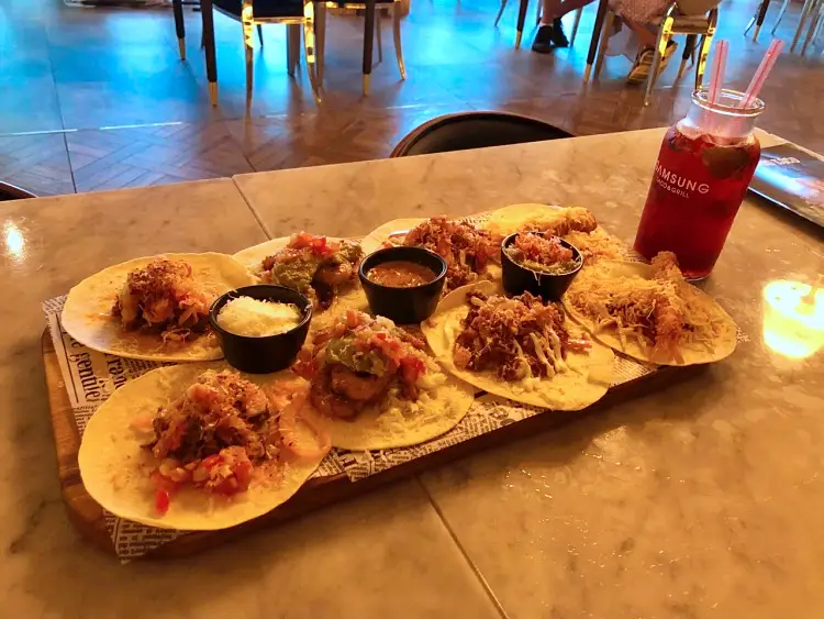 소문의맛집 외식하는날 버스킹 GOD 지오디 김태우 파히타 & 타코 플래터 맛있는 멕시칸 레스토랑 방송 출연 맛집 위치 메뉴 가격 정보