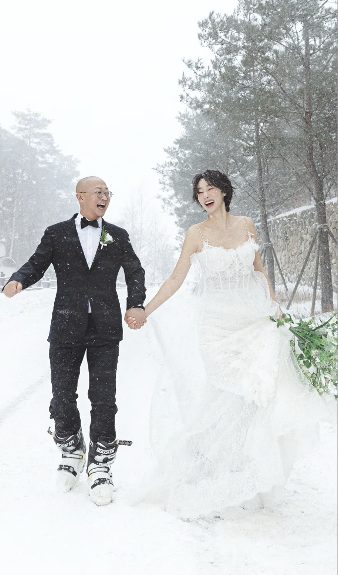 남편 김재욱과 웨딩 촬영하는 최여진