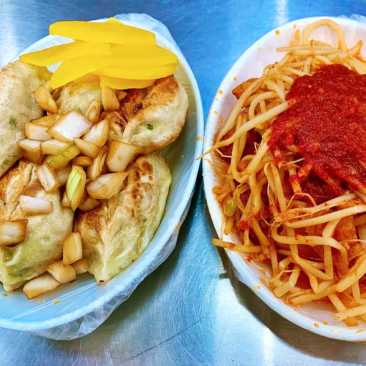 생방송오늘저녁 대구 서문시장 나뭇잎 손만두 찐만두 매콤 양념오뎅 맛집 추천