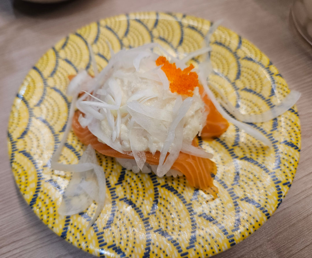 오늘 초밥 연어 양파