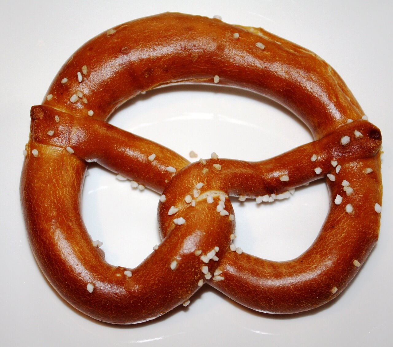프레즐(pretzel)이란? 뜻?