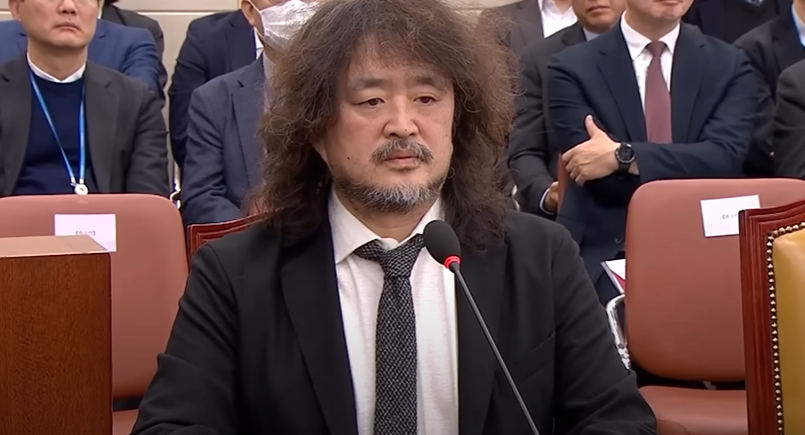 김어준 국회 과방위 증언 논란 ❘ 김어준 프로필 나이 고향 가족 아내 학력 뉴스공장