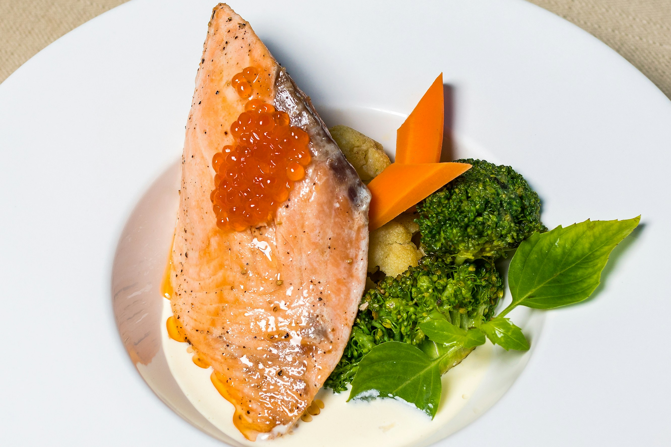 오메가-3 지방산이 풍부한 생선요리