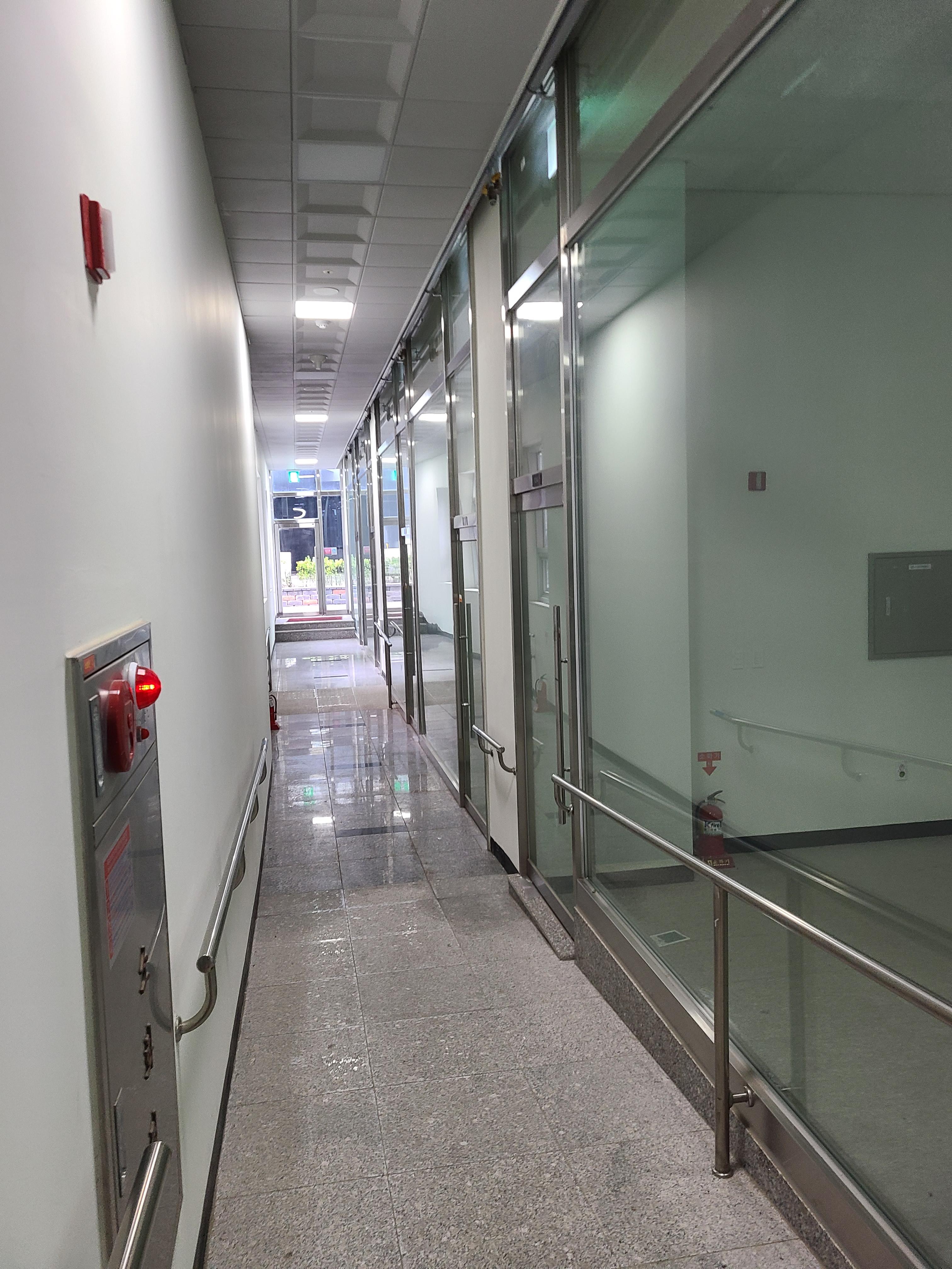 화성ICT타워 내부상가2