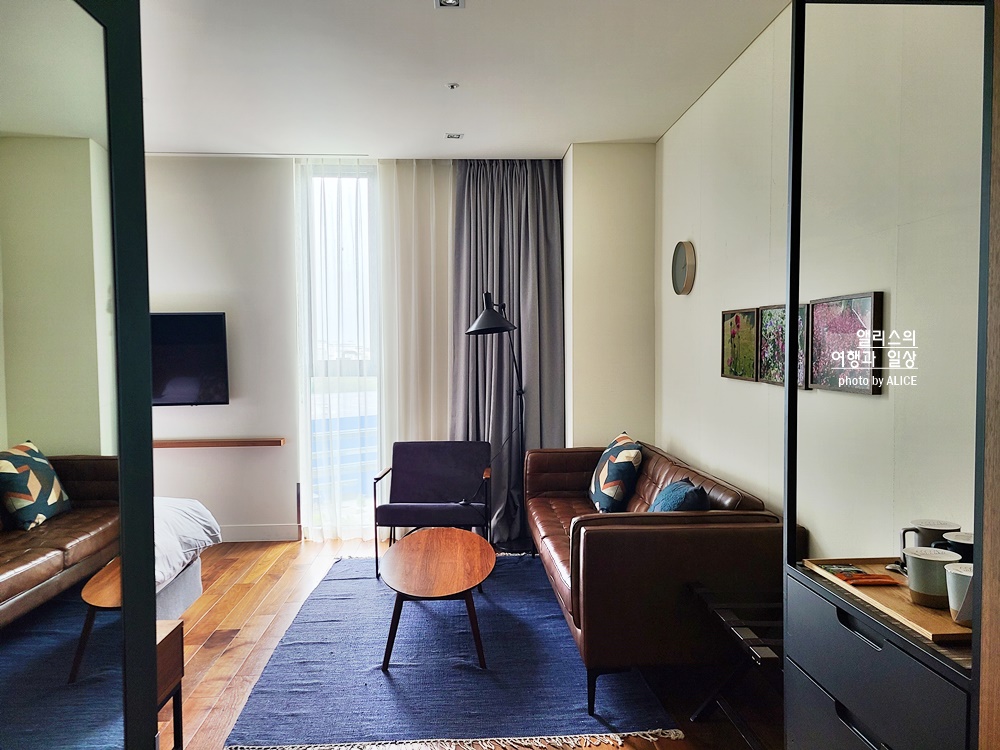 라까사호텔 광명 디럭스 더블룸 월렛 후기, 경기도 호캉스 추천, 숲 뷰 욕조