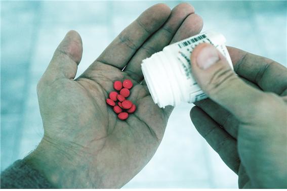 마음의 파도를 잠재우는 약물 : 기분안정제 탐구