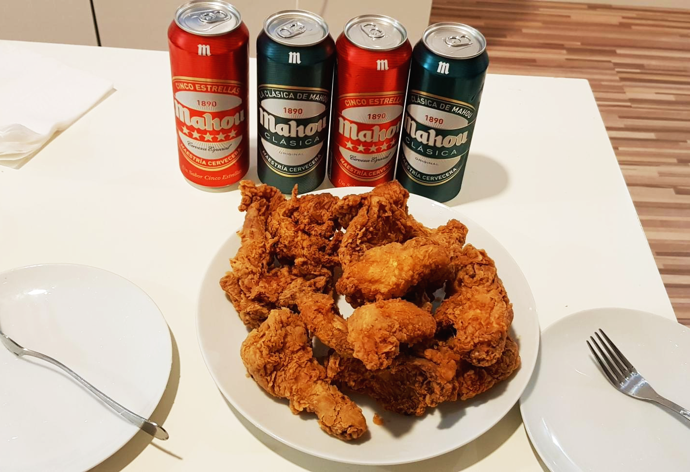 스페인 마드리드 mahou 맥주과 터키식 프라이드 치킨