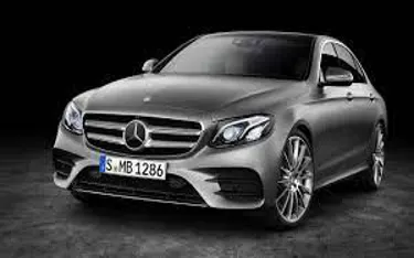 벤츠 E300 사진