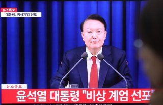 강준욱 비서관 계엄 옹호 논란