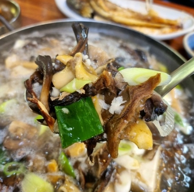 백반기행-영동-능이버섯전골-아리랑가든